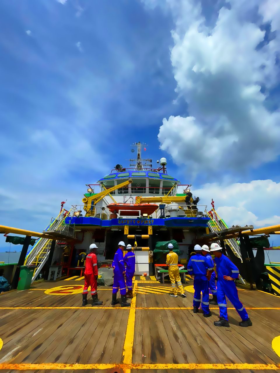 TAEKNI crew working on an offshore support vessel deck